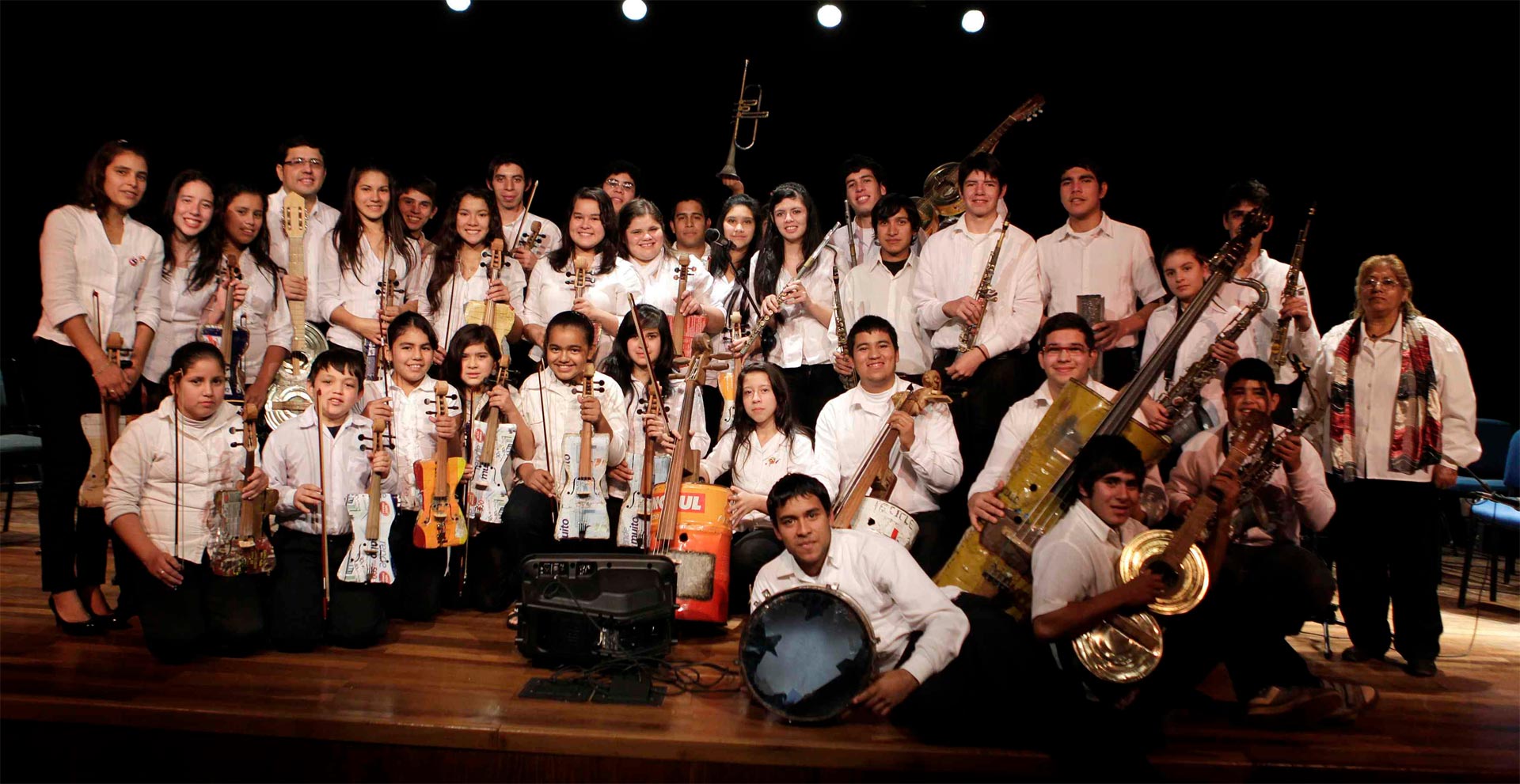 En Paraguay se ha conformado una orquesta que busca fomentar la formación de mejores ciudadanos