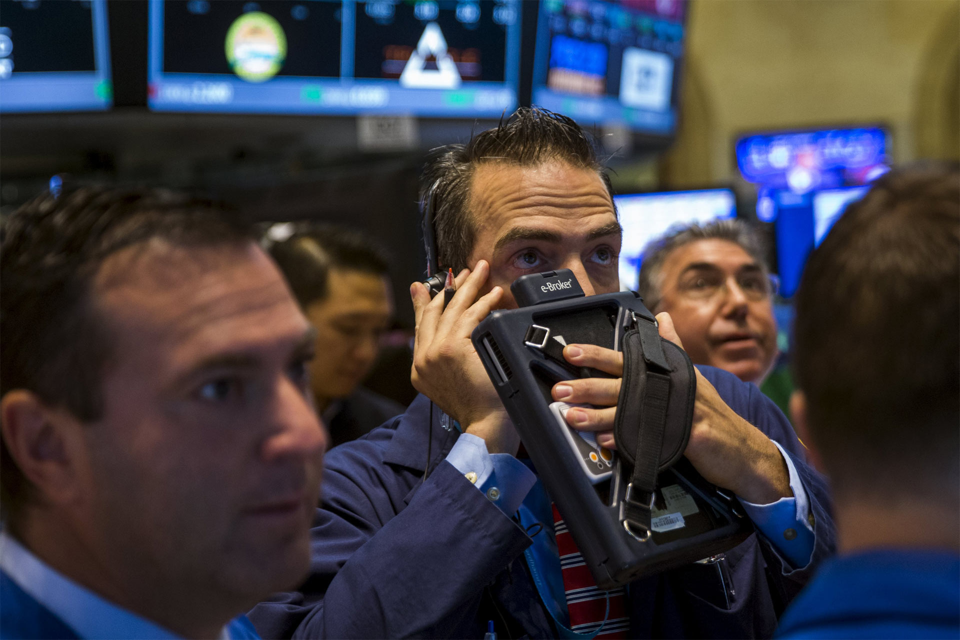 Los inversores respiraron en todo el planeta después de que las turbulencias de los últimos días en las Bolsas dieran paso a la calma