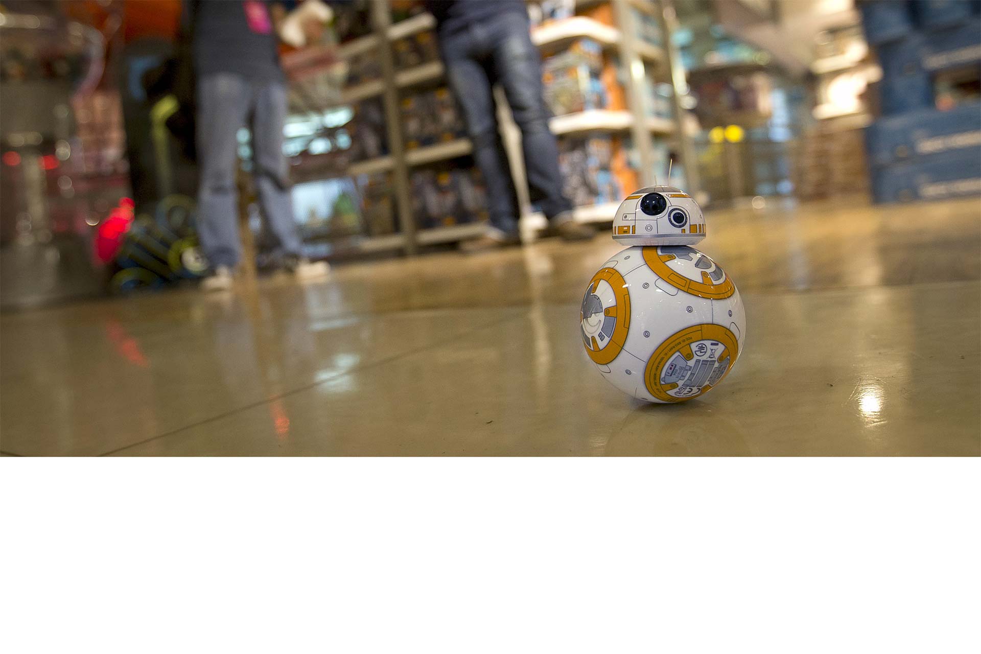 Entre los artículos más demandados figura el pequeño robot BB-8