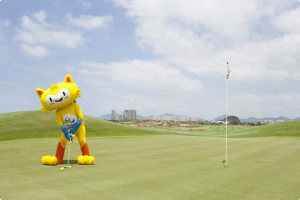 Vinicius participó en la inauguración del campo olímpico de golf en Río de Janeiro.