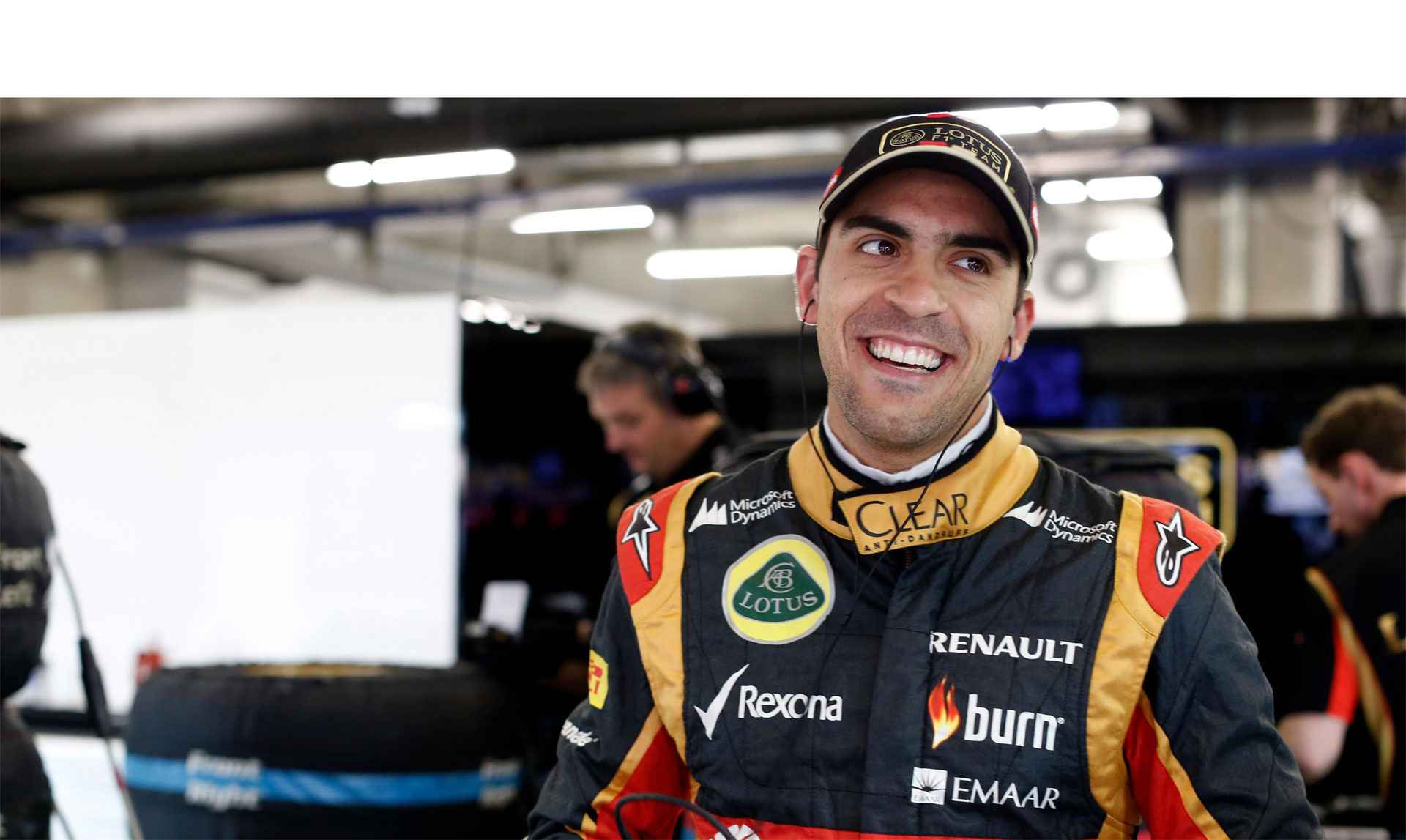 El piloto venezolano logró quedar entre los diez mejores puestos en las dos prácticas de este viernes, este sábado se jugará la clasificación