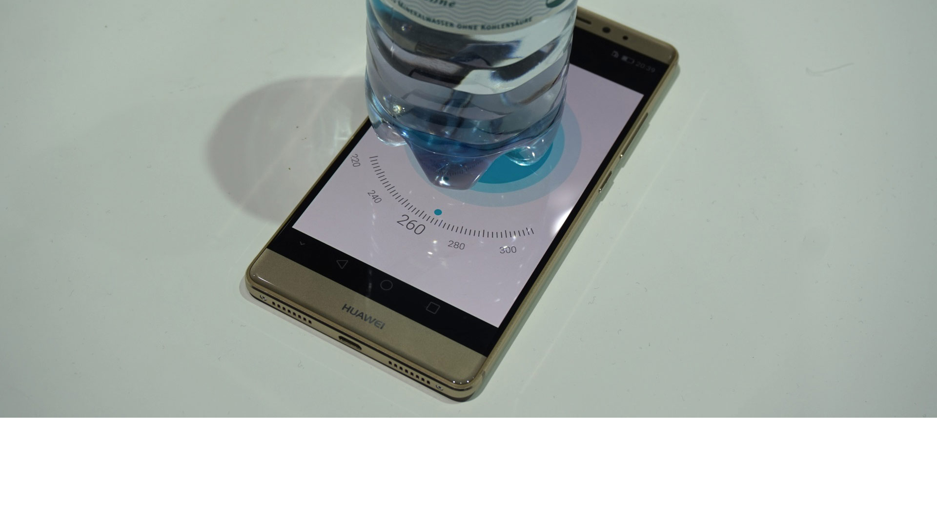 El Huawei Mate S aprovecha su pantalla Force Touch para pesar objetos entre 100 y 400 gramos