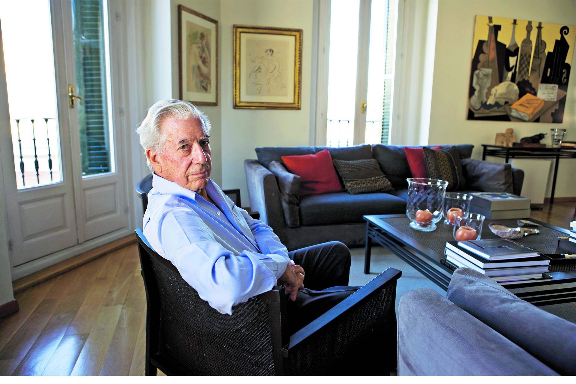 La nueva novela de Vargas Llosa, así como uno de los textos prohibidos más famoso de la historia, llegarán a las vitrinas
