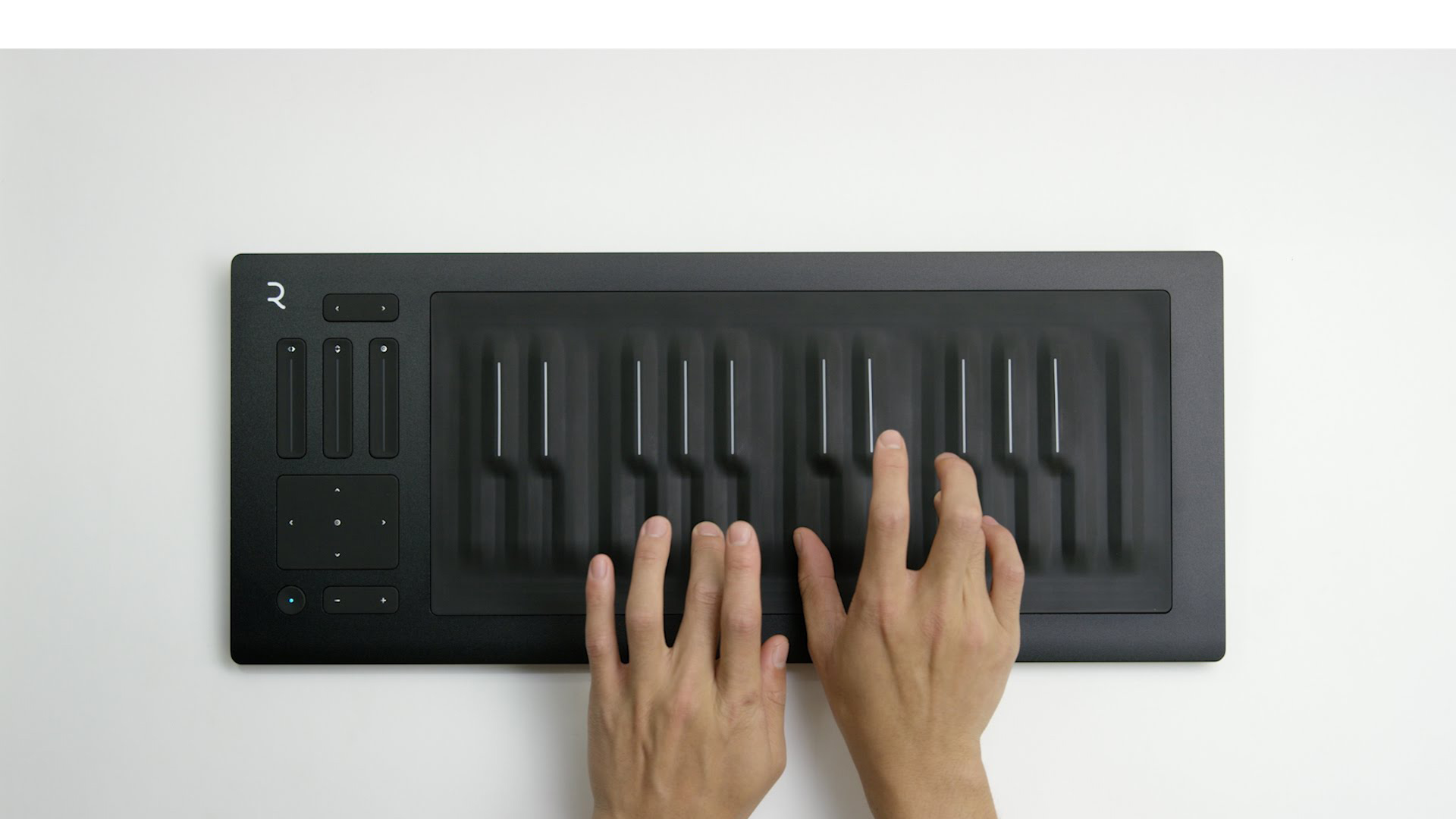 Si producir música es tu carrera el teclado Seabord RISE 49 de Roli te encantará, no sólo es táctil e innovador, también funciona con Bluetooth