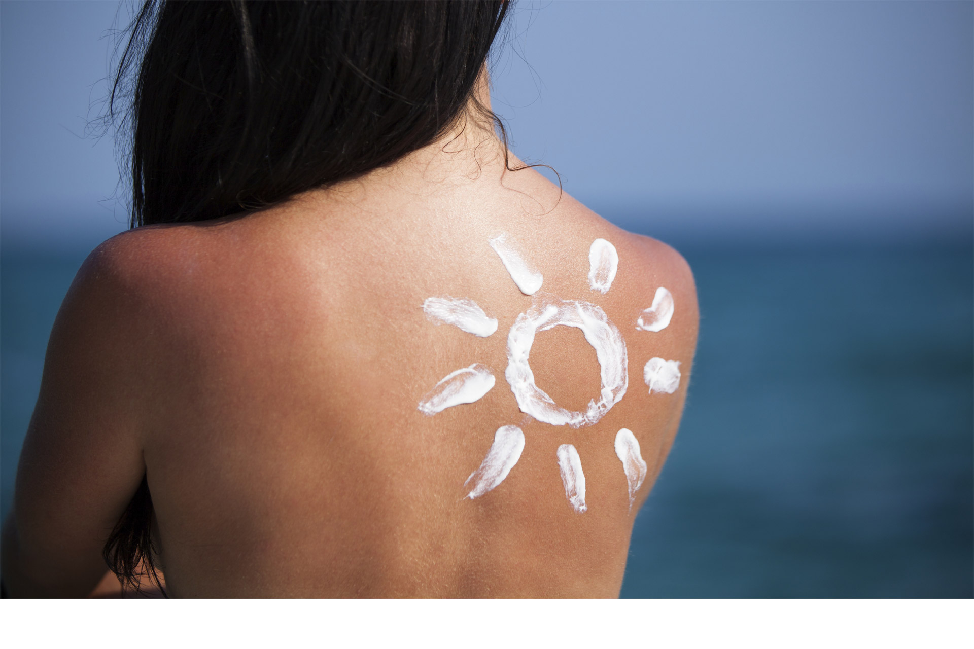 Muchas personas olvidan por completo que la exposición solar puede derivar en el cáncer de piel, infórmate sobre este tema aquí