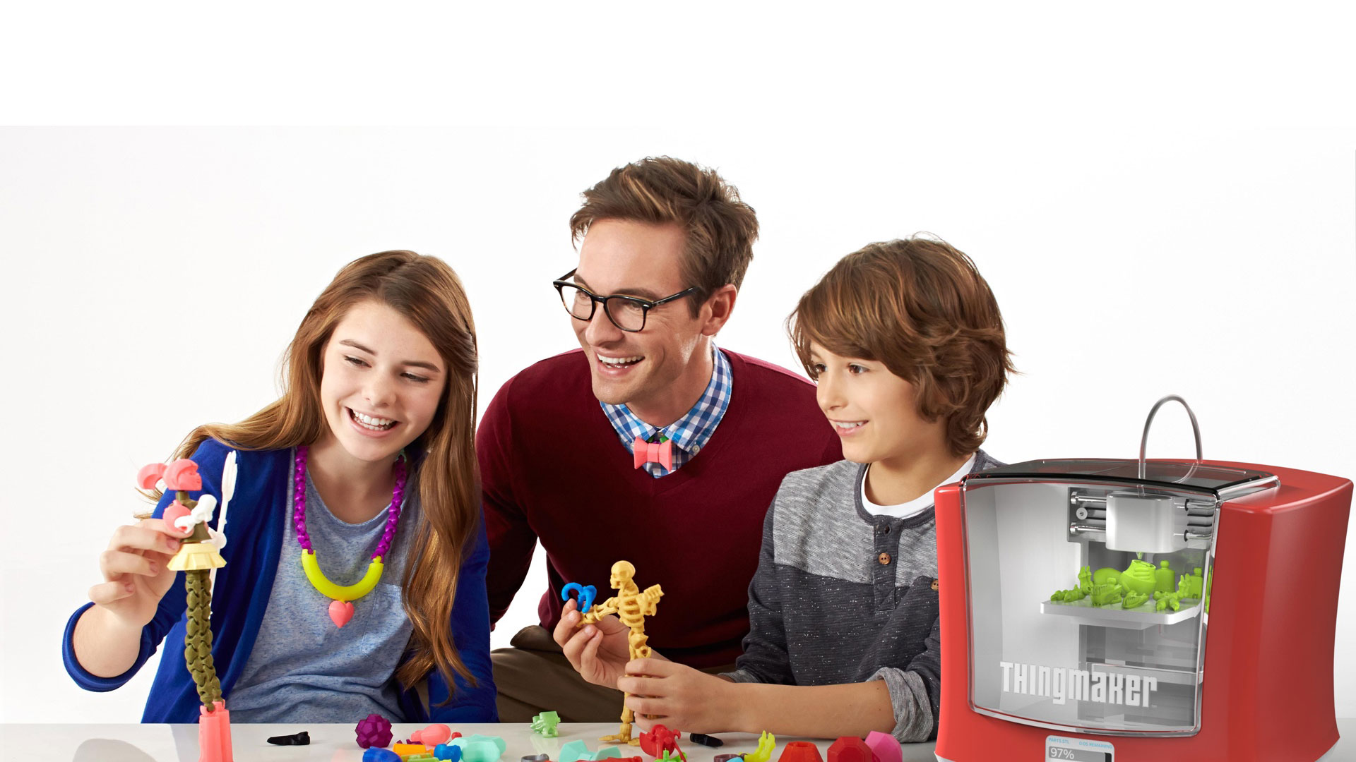 La compañía de juguetes Mattel creó un dispositivo que permitirá, a través de un material llamado Plastigoop, imprimir partes pequeñas