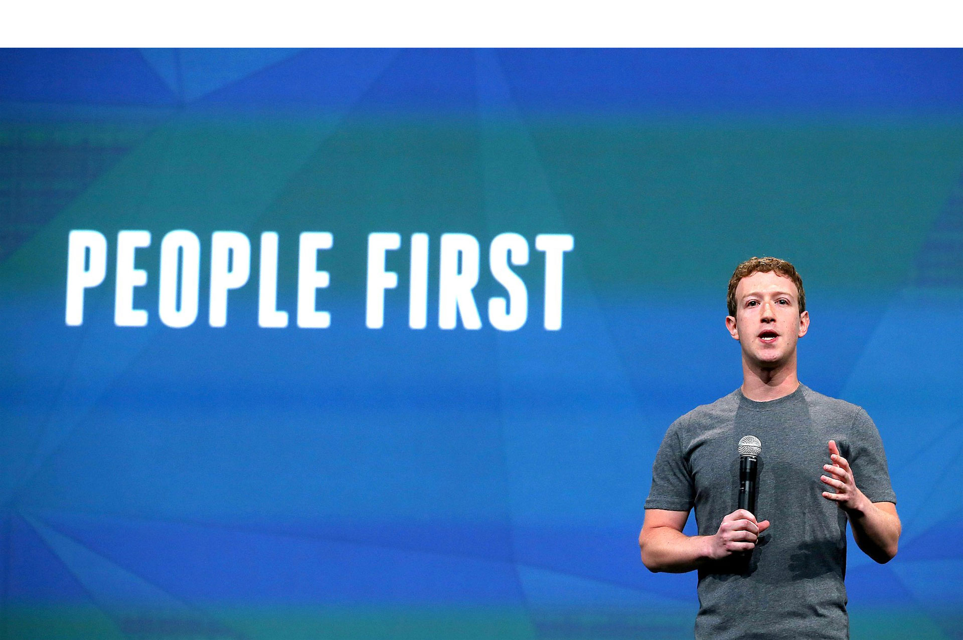 El 4 de febrero de 2004 Mark Zuckerberg usó por primera vez la red social, en conmemoración de este hecho su creador diseñó una nueva app