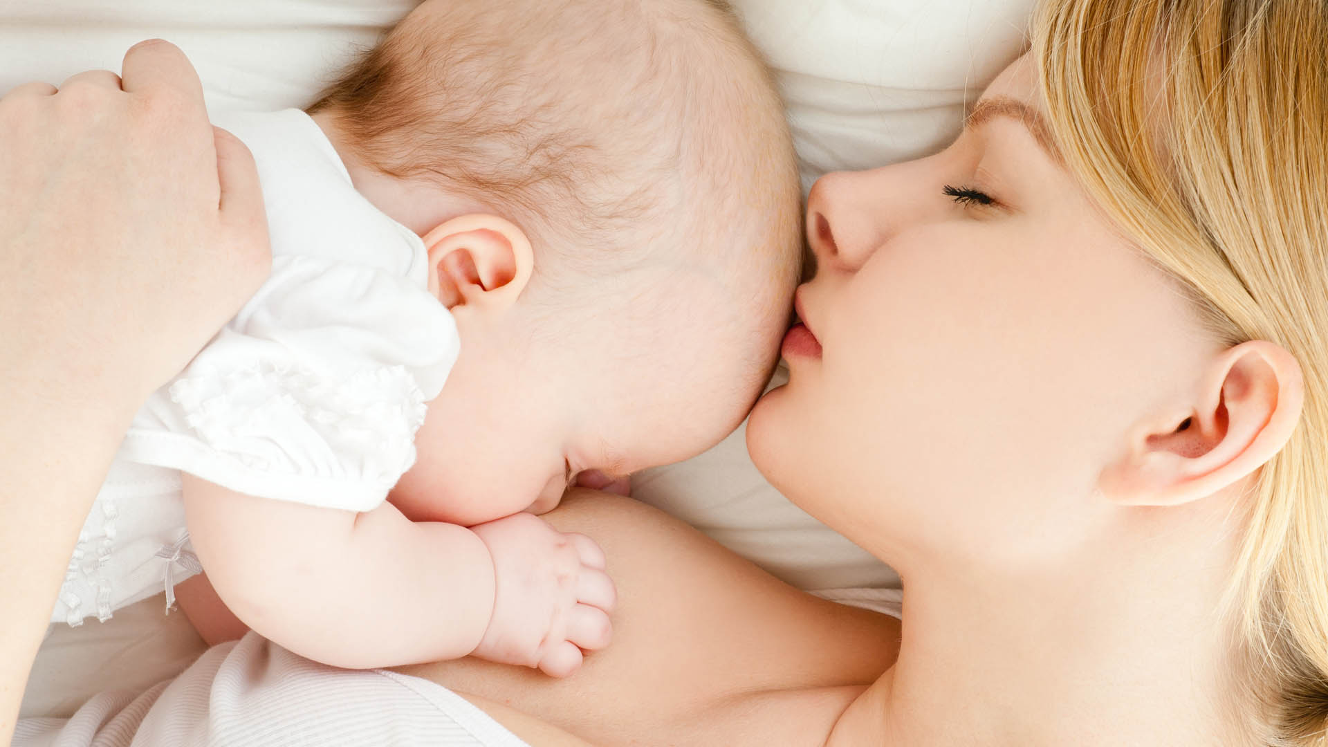 Cifras oficiales indican que 81.1 % de las madres amamantaron a sus bebés