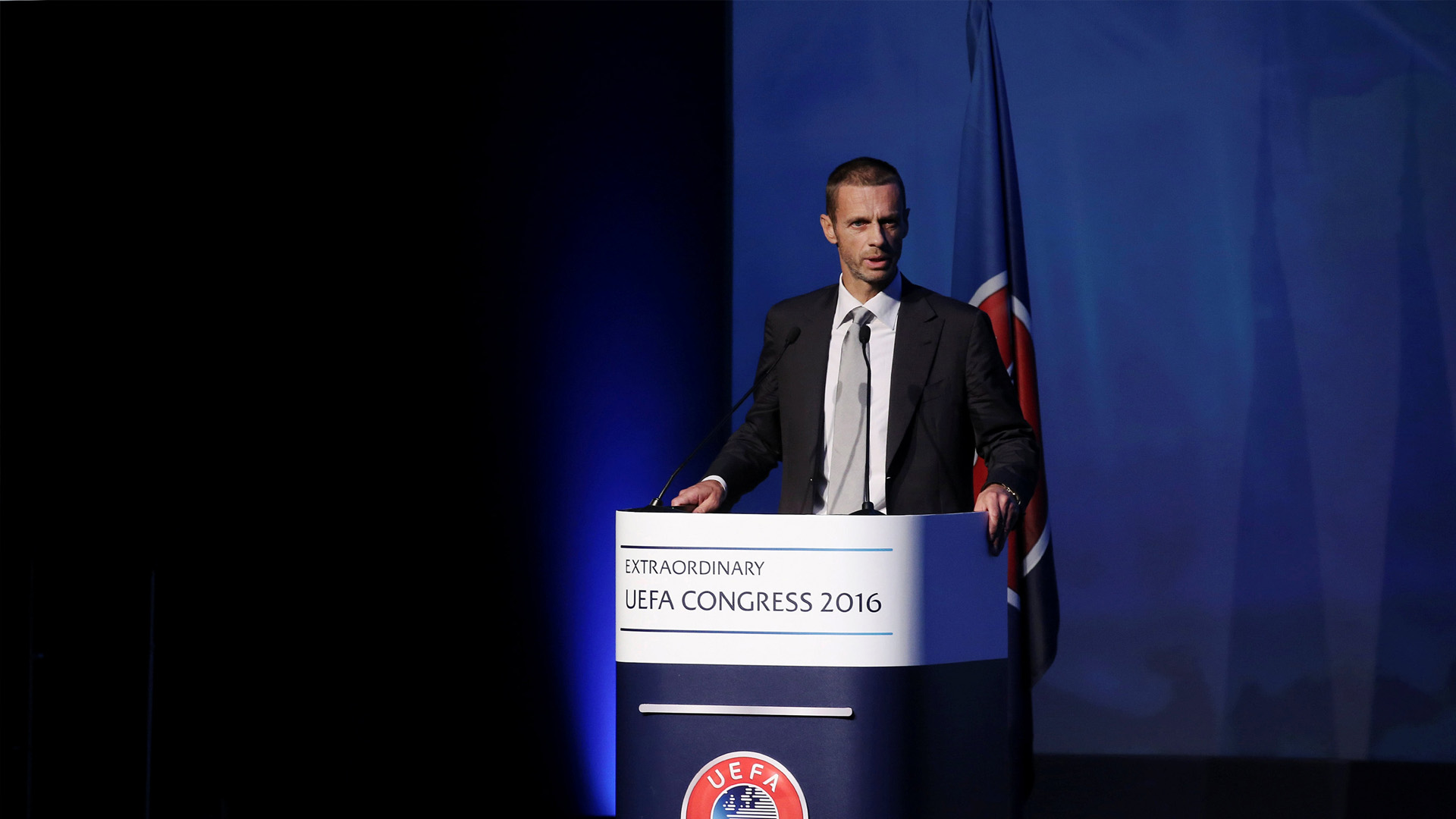 El nuevo Comité Ejecutivo de la UEFA, comandado por el recién electo Aleksander Ceferin, determinó esto en una cumbre en Atenas
