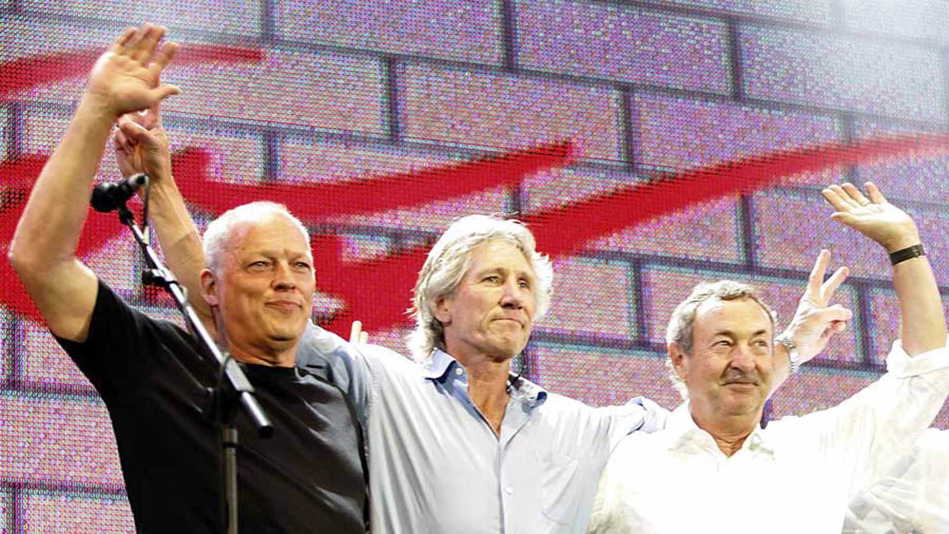 Pink Floyd apoya noble causa