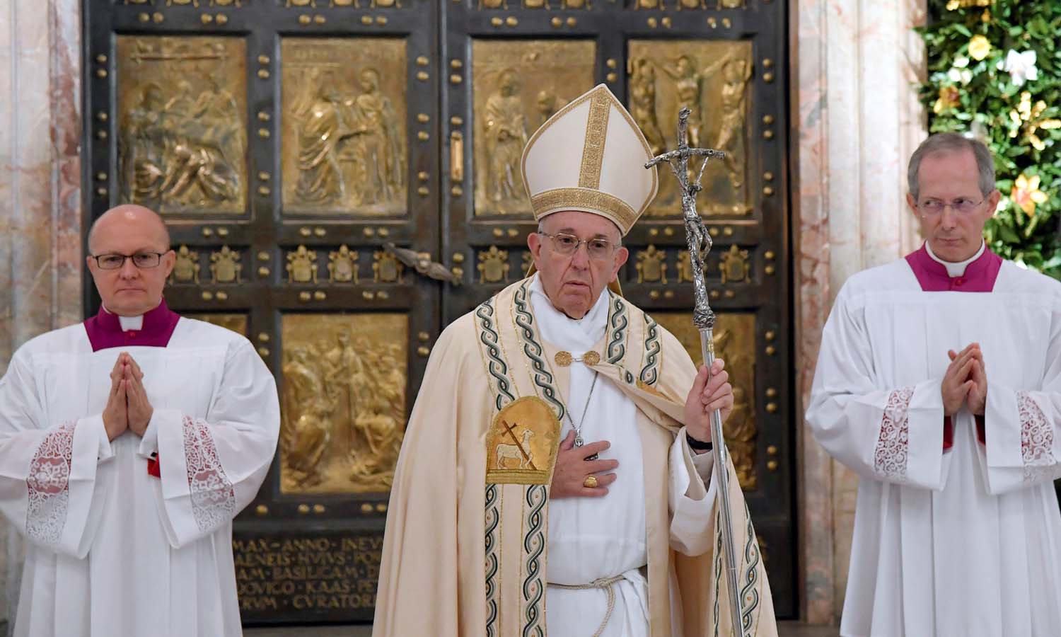 El Sumo Pontífice autorizó a los sacerdotes a conceder la absolución por el pecado del aborto provocado