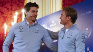 Toto Wolff acepta la decisión de Rosberg
