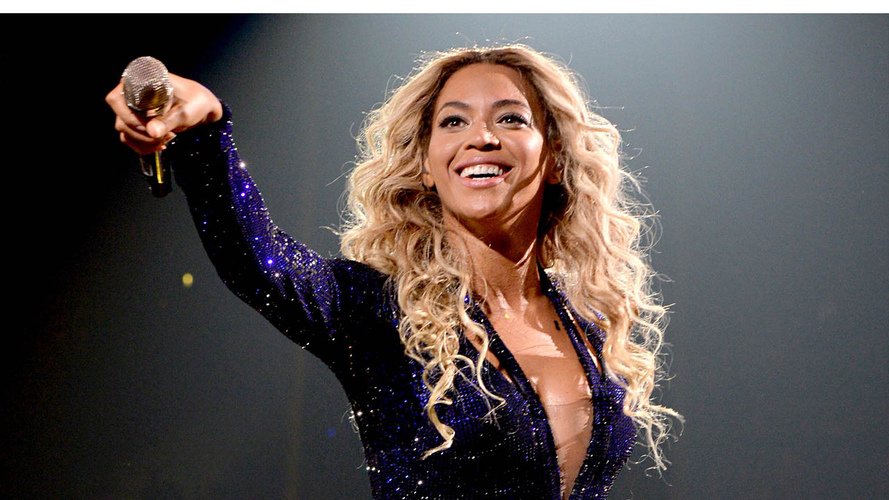 La cantante, junto otros como Usher, Beyoncé, Jay-Z, Stevie Wonder asistirán a una fiesta organizada Barack y Michelle en la Casa Blanca