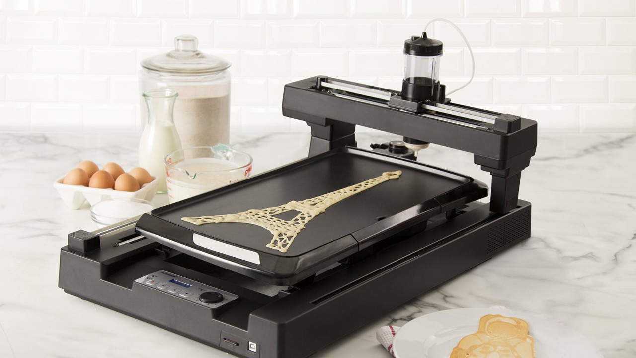 Se trata de una impresora 3D capaz de imprimir y cocinar los diseños ideados por el usuario para un desayuno o merienda totalmente diferente