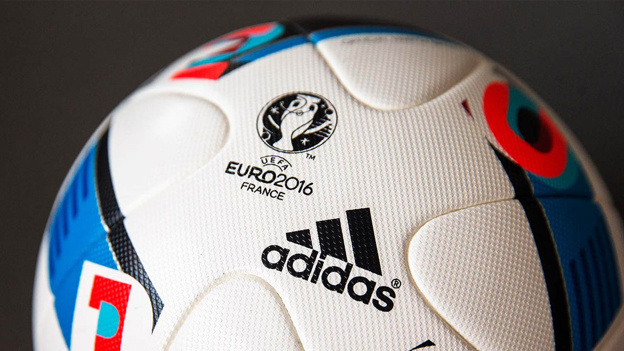 El Secretario de la FVF, Tomás Álvarez anunció que el Adidas Euro 2016 AC 5417 será usado en la Temporada 2017