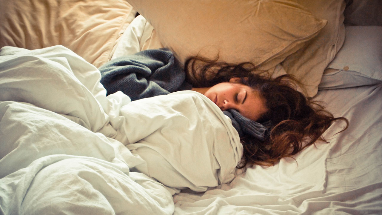 El deseo de permanecer en cama durante días se denomina "clinomania" y dicha condición trae como resultados desgastes negativos para el cuerpo