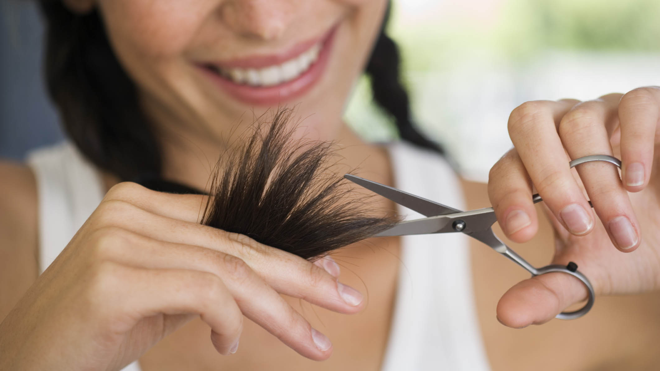 La clave para un cabello envidiable es erradicar la aparición de horquetillas