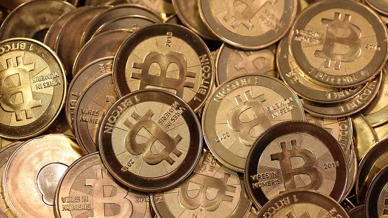 La moneda electrónico alcanzó el valor los mil 200 siendo este el más grande que ha tenido