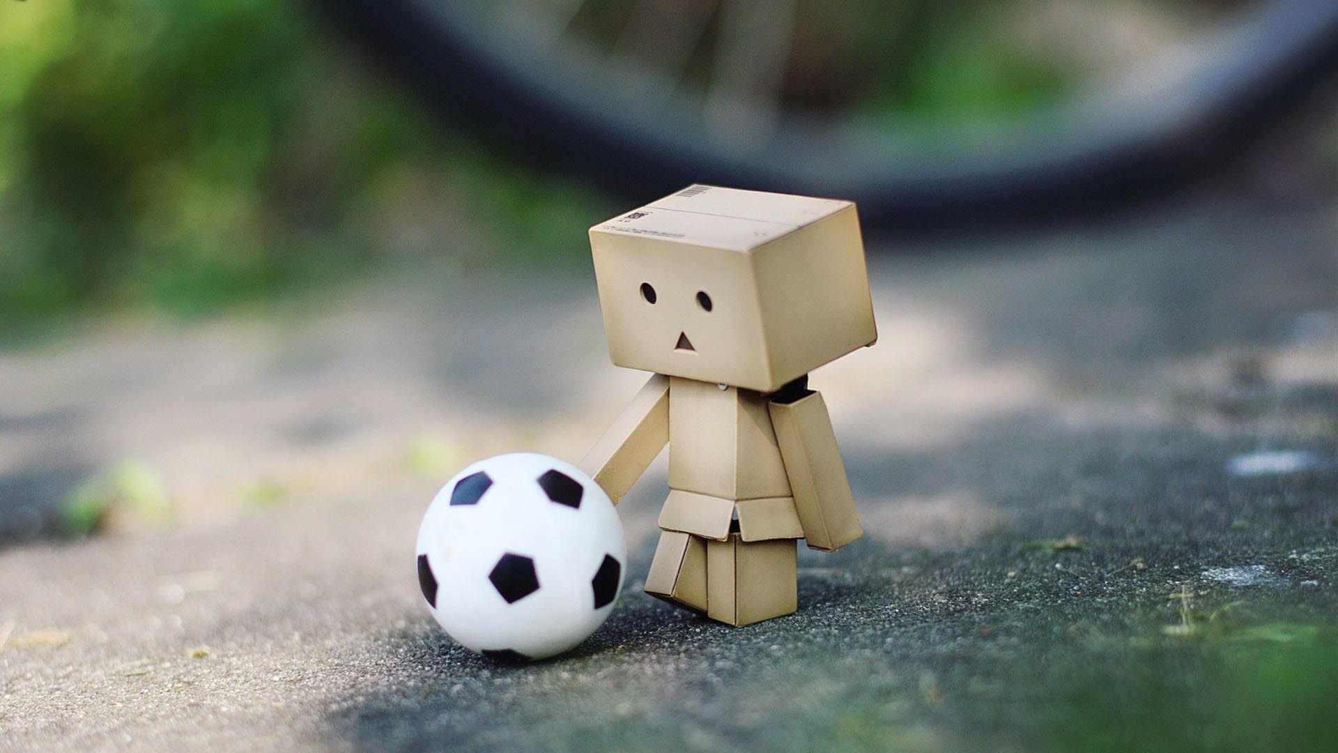 Con el dispositivo se puede disfrutar del futbol y la robótica a través de un control remoto