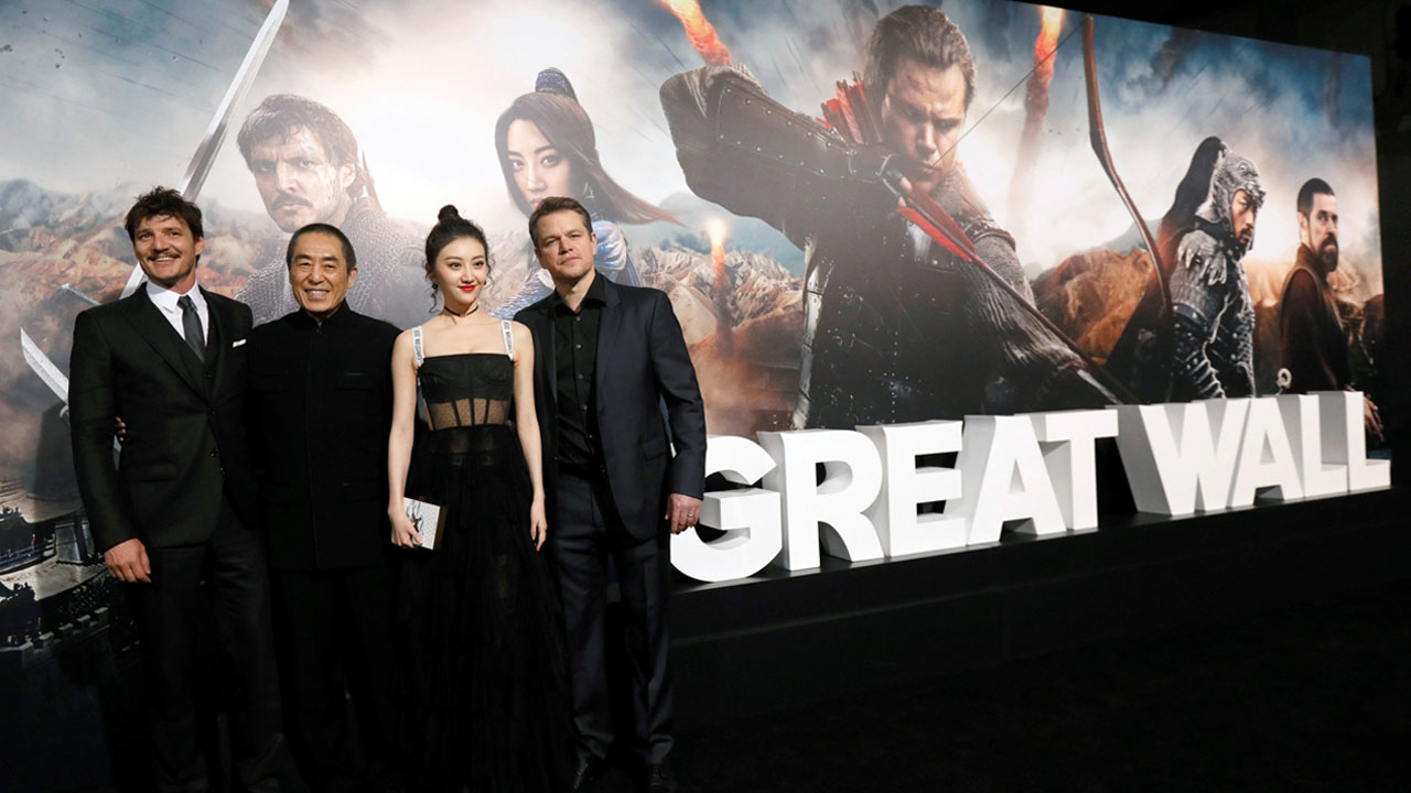 La producción, que desarrolla una historia en la Muralla China, contó con una inversión de 150 millones de dólares y es protagonizada por Matt Damon