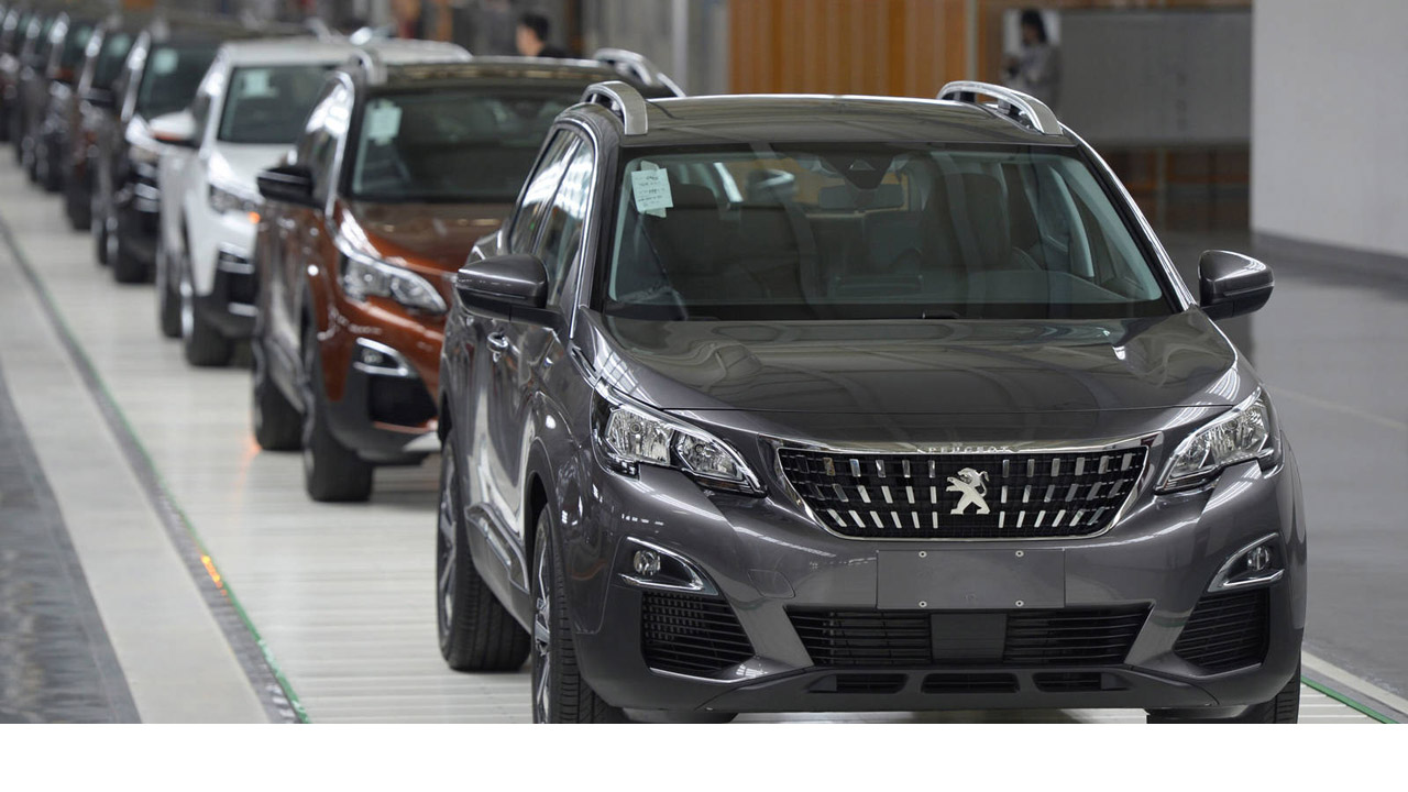 La automotriz francesa concretó la adquisición de la filial alemana de General Motors por una cantidad de 2.200 millones de euros