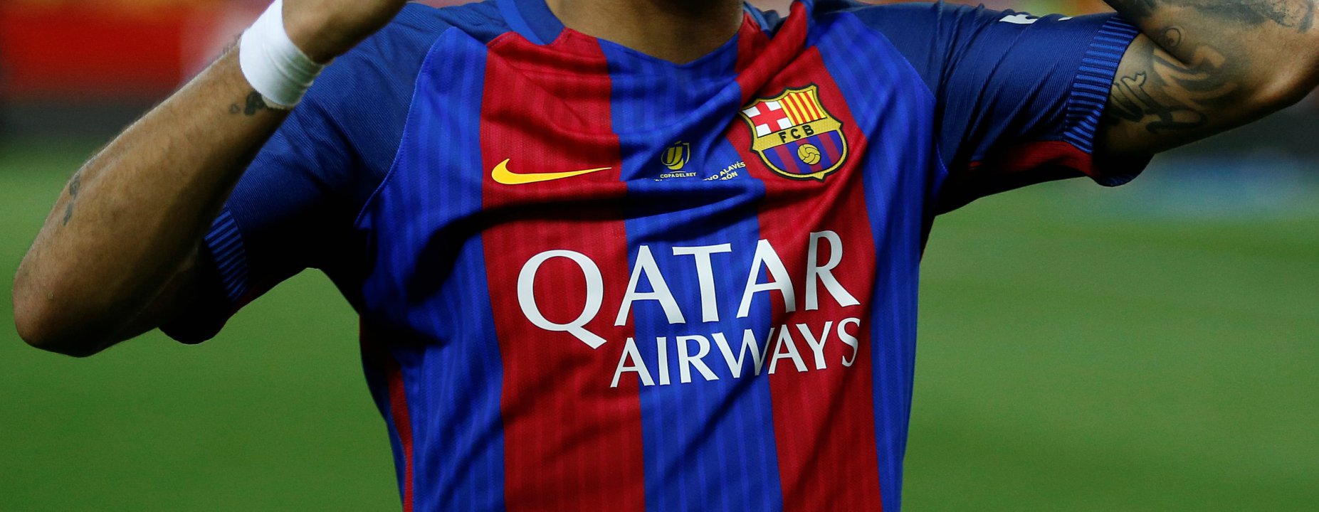 El FC Barcelona anunció oficialmente los uniformes de la próxima temporada y además indicó que los mismos saldrán a la venta el 1 de junio