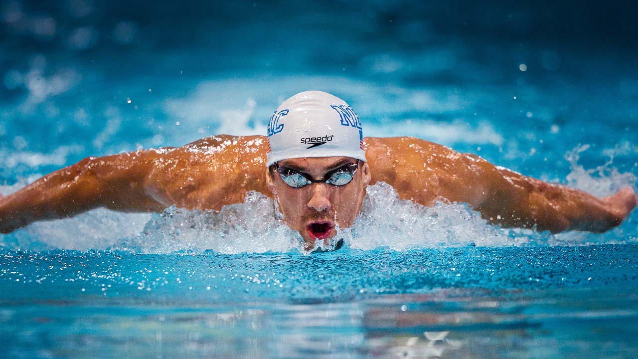 Phelps competirá contra tiburón