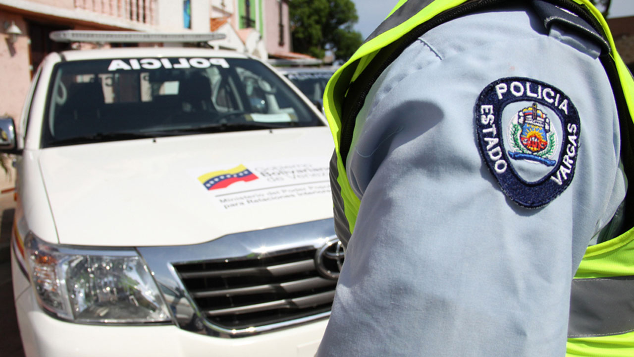 La iniciativa "El Policía es tu Amigo" explica el servicio del funcionario y habla sobre la prevención del delitos