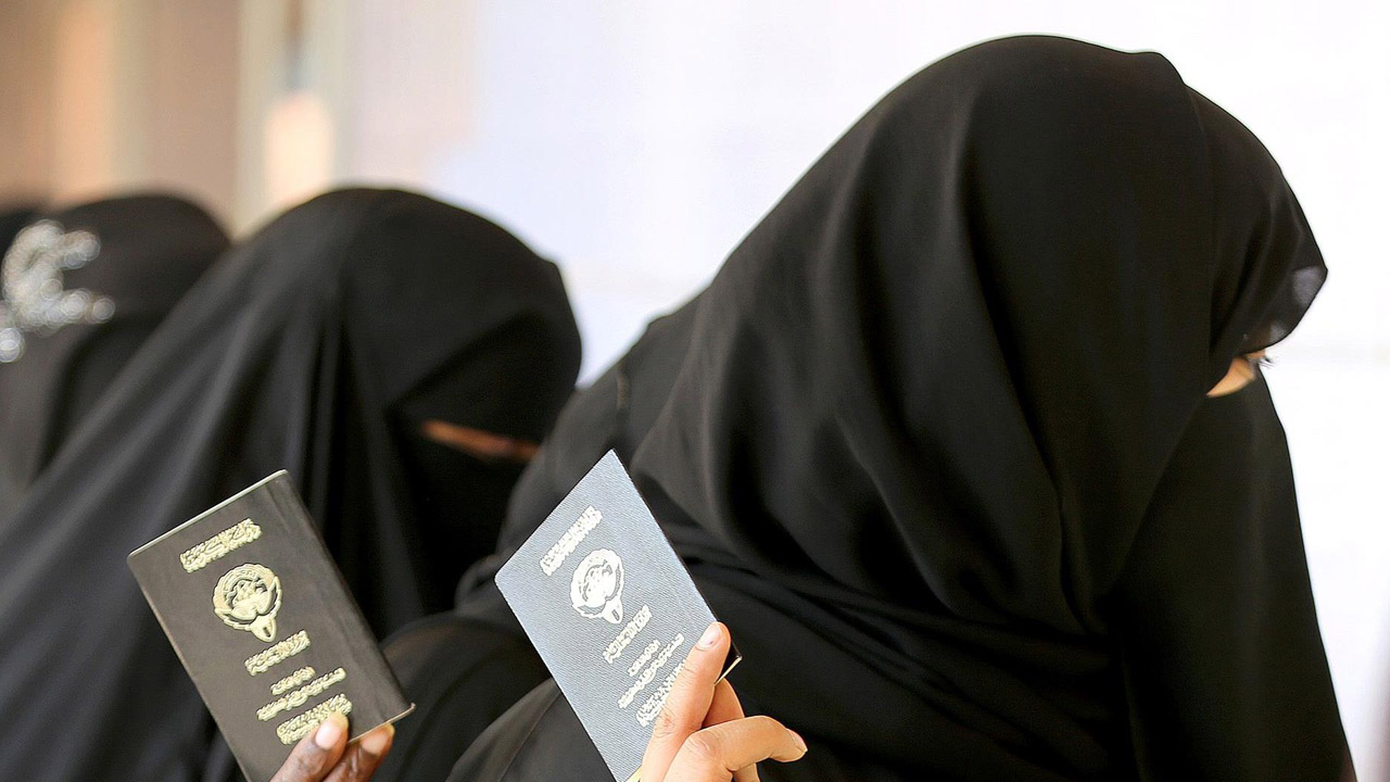 Recientemente se permitió a las féminas de Arabia Saudita, viajar y estudiar sin permiso de un hombre