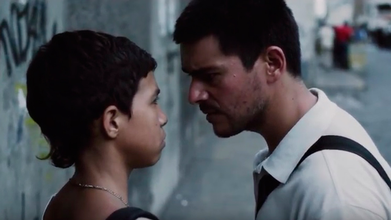 La película que fue estrenada en el Festival de Cannes, se centra en la difícil relación entre un padre y su hijo