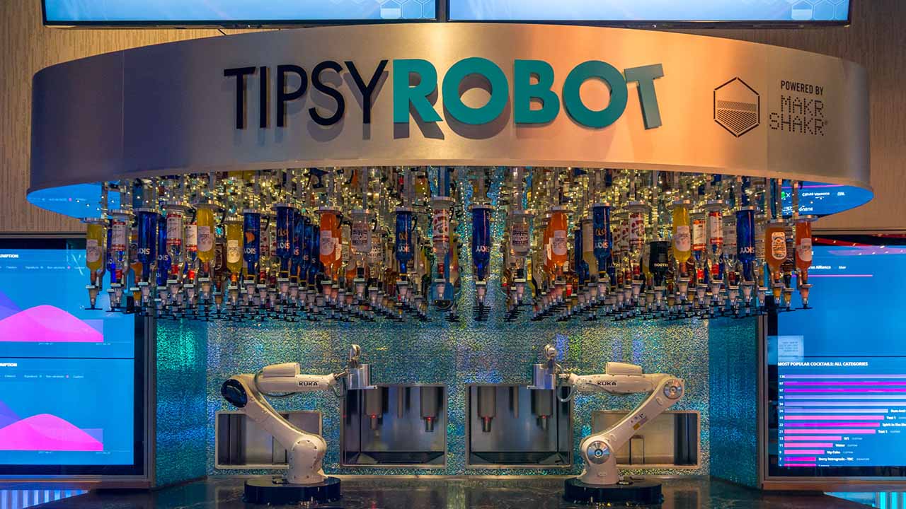 Tipsy Robot es el nombre de este robot