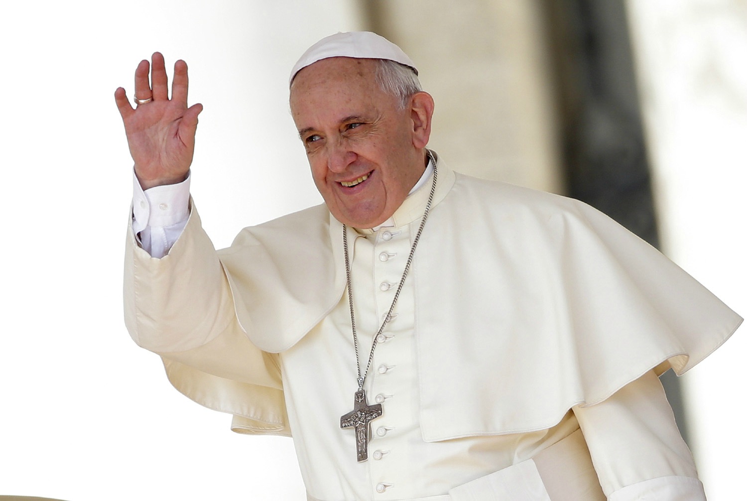 El Sumo Pontífice aseguró que el Vaticano está muy pendiente de la situación por la que atraviesa la ciudad que ahora es capital de Israel