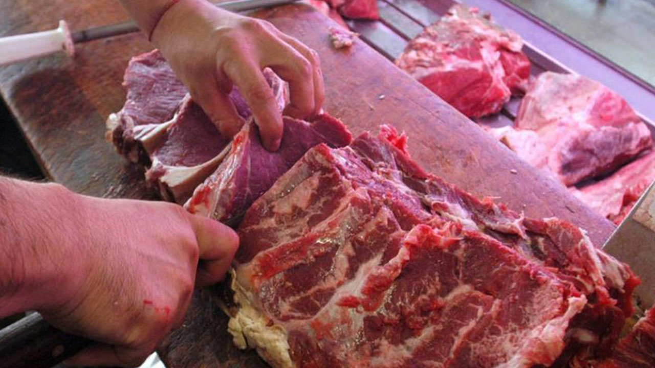 Varios establecimientos de la capital de Delta Amacuro surtieron carne de primera, segunda y tercera a precios fiscalizados