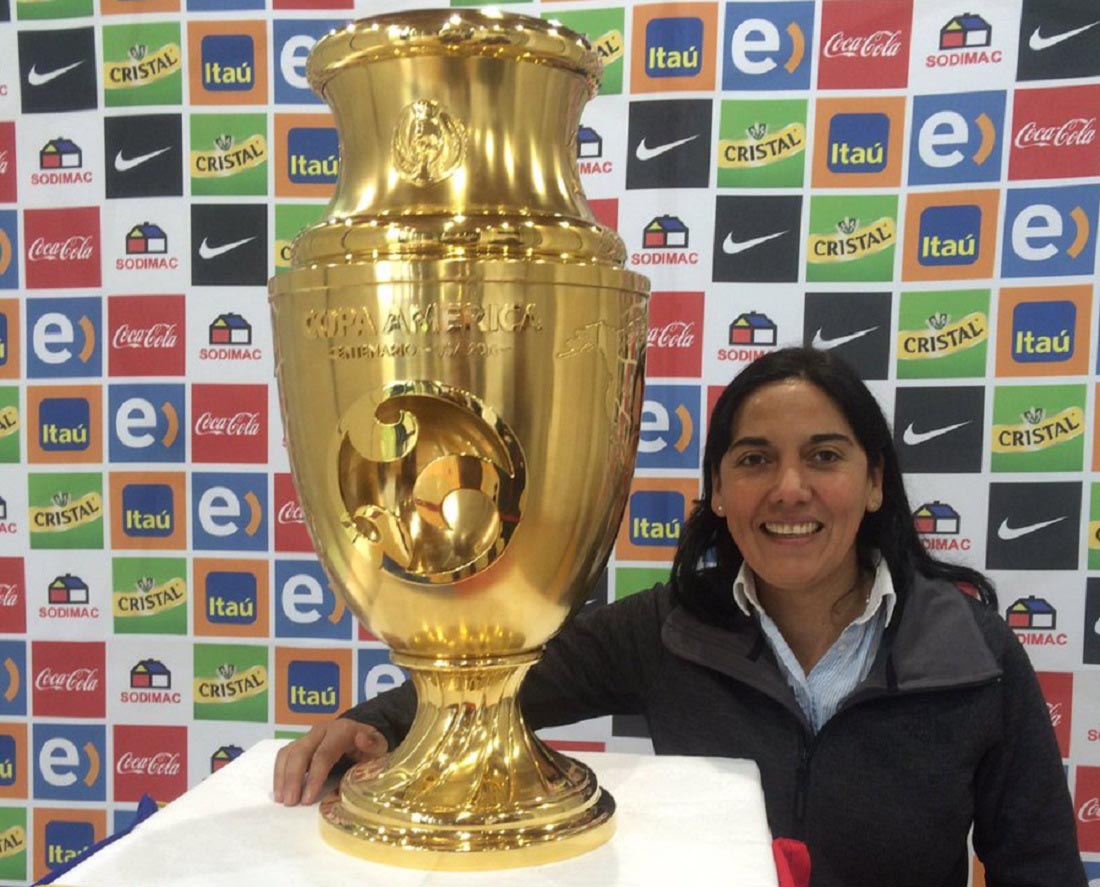 Paula Navarro es la nueva directora técnica del equipo de la Primera B chilena