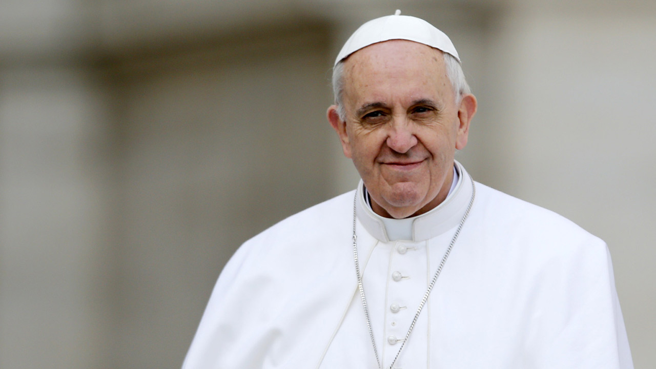El sumo pontífice instó a los feligreses a reflexionar tras rezar el Ángelus dominical