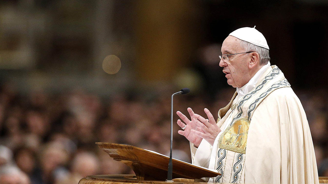 El sumo pontífice quiere “pedirles perdón, compartir su dolor y su vergüenza por lo que han sufrido”