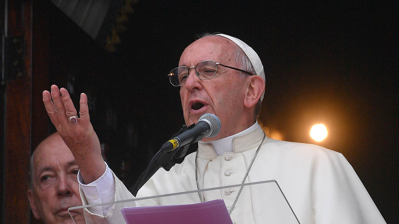 El pontífice de la Iglesia partió desde Lima hasta Roma luego de una semana con diversos actos religiosos y sociales