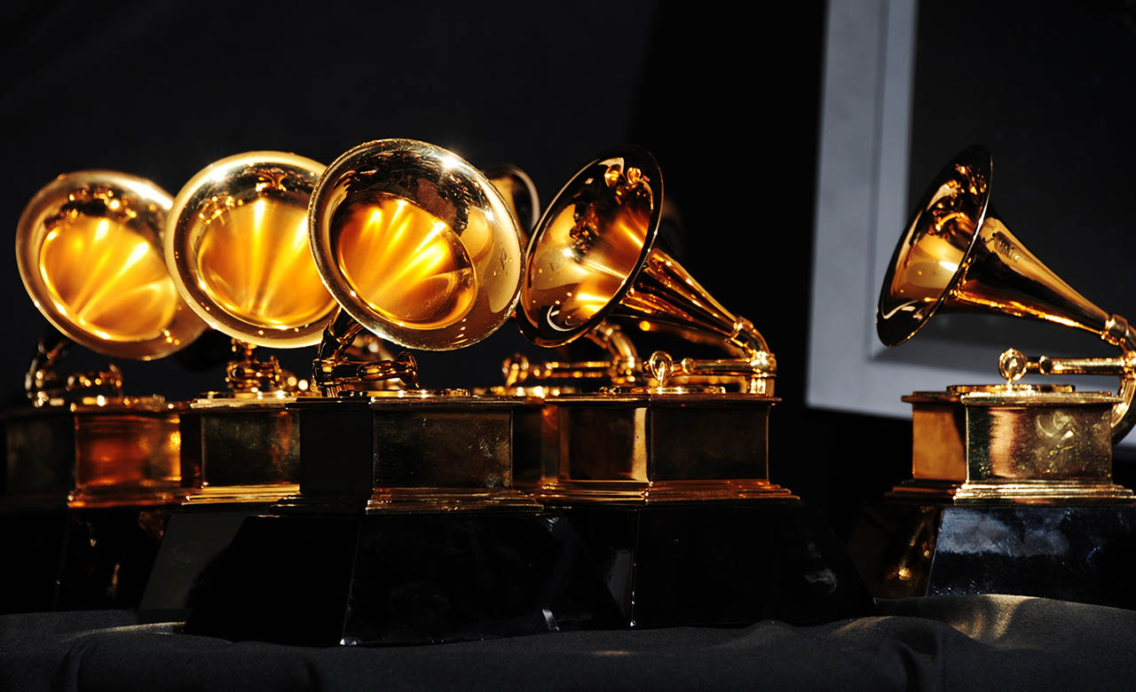 Sting y Luis Fonsi, serán algunos de los artistas que se presentarán en los Grammys