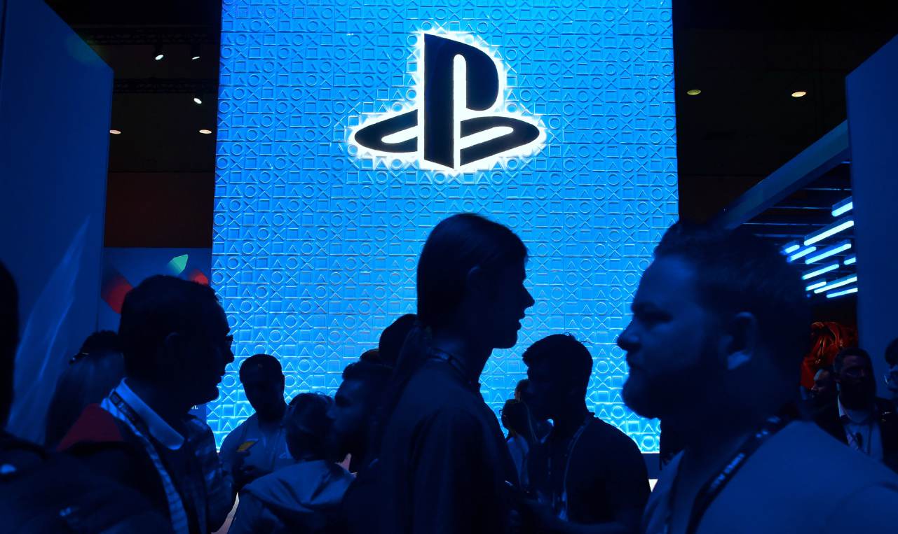La marca asiática estrenará una herramienta que permitirá jugar títulos del PlayStation 4 desde el DualShock4 y con un teléfono Xperia