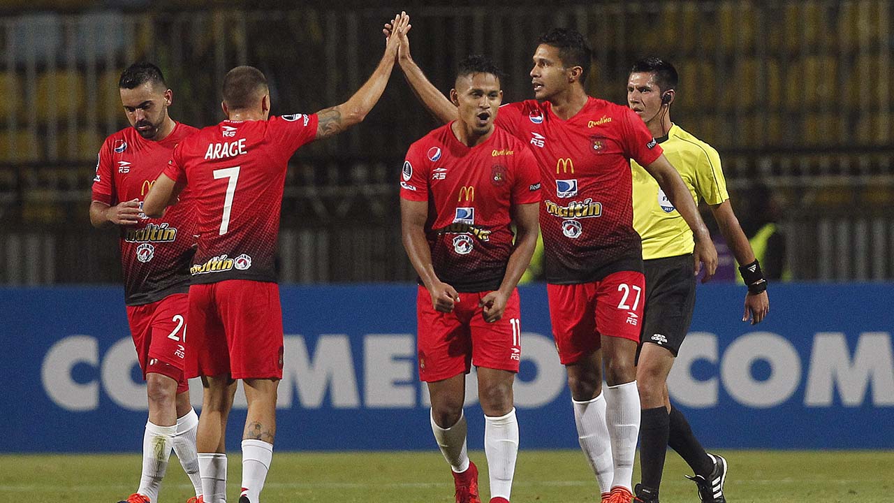 El Sumario - La oncena roja le propinó la tercera derrota consecutiva al Zulia FC con un marcador de 3-1 en el Cocodrilos Sport Park