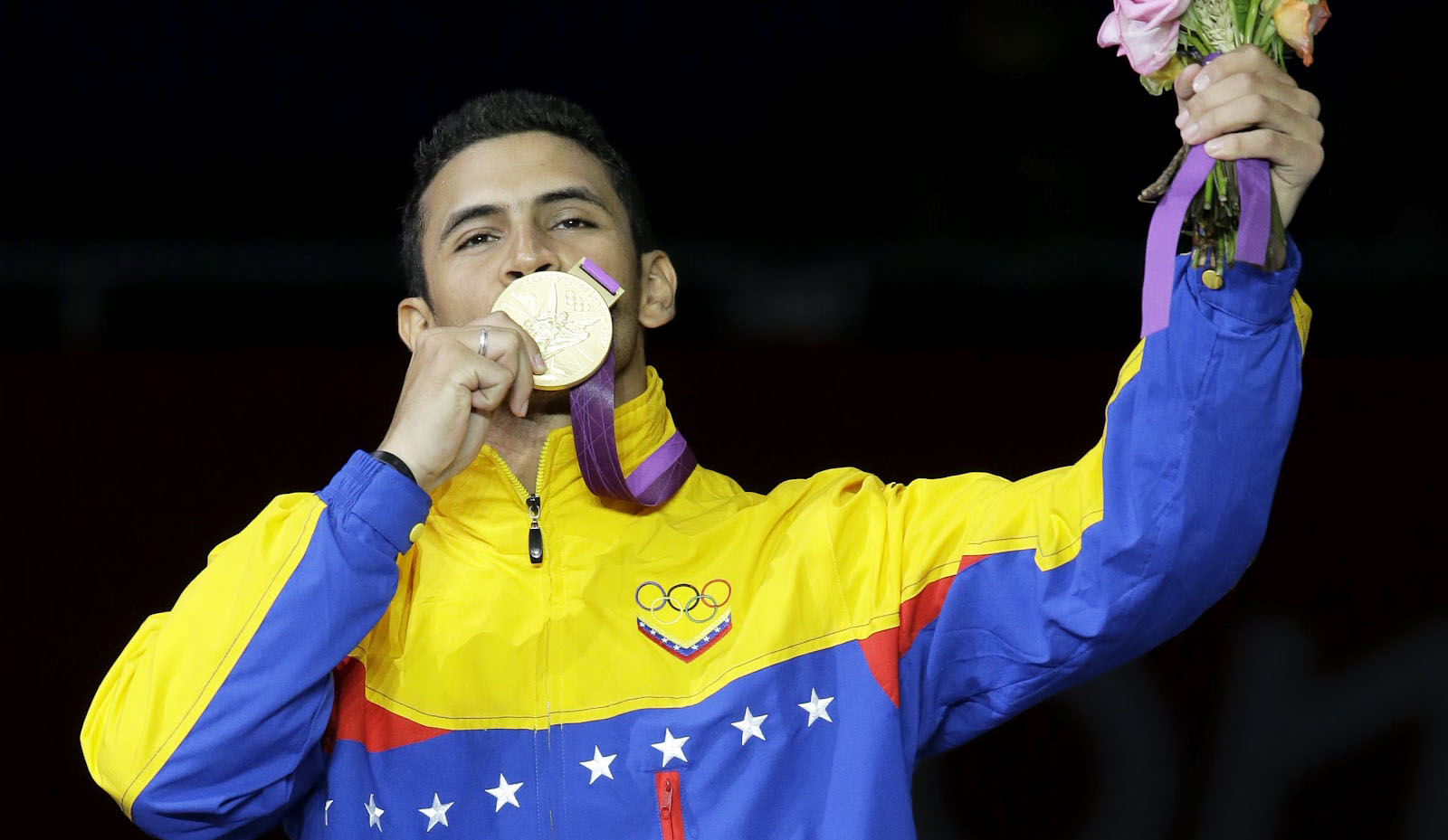 El Sumario - Para llegar al podio en representación del tricolor Rubén tuvo que enfrentar en cuartos de final a su hermano Francisco Limardo y al colombiano Jhon Rodríguez