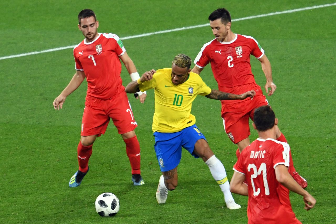 Brasil y Suiza se meten a octavos de final tras liderar el grupo E