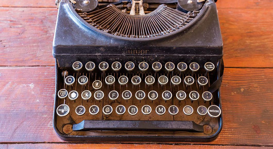 El Sumario - El 23 de junio de 186 la empresa estadounidense Remington patentó la primera máquina de escribir industrial tal y como la conocemos hoy en día