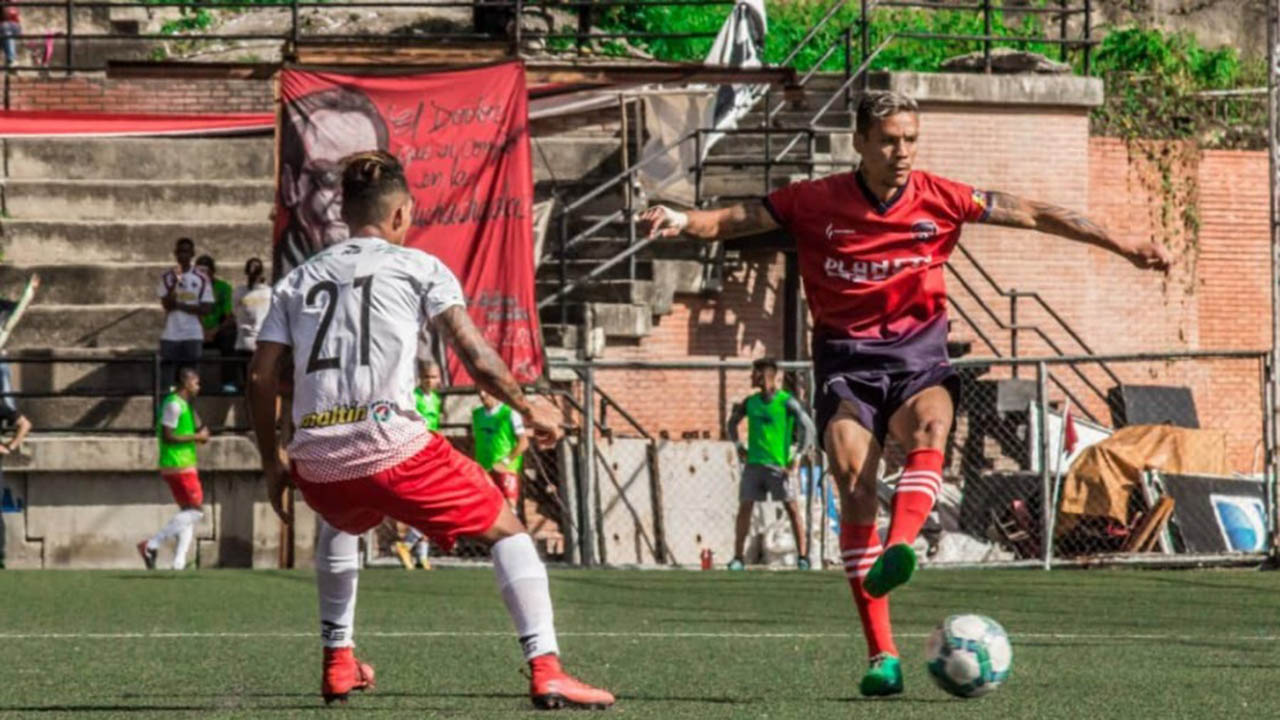 Por su parte, Metropolitanos FC derrotó 1-0 a la Academia de Puerto cabello. El Aragua FC goleó 3-0 a Libertador FC