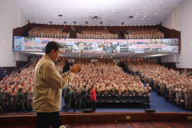 Presidente Maduro convocó a los primeros ejercicios militares del año
