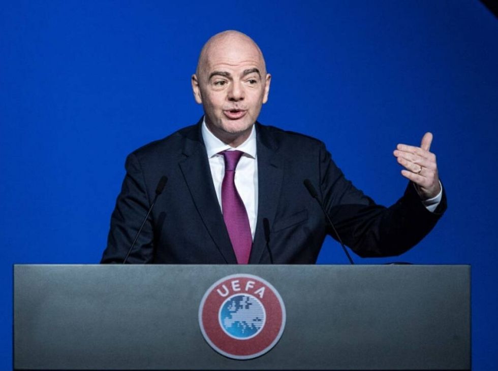 FIFA donará 10 millones de dólares a la OMS | El Sumario