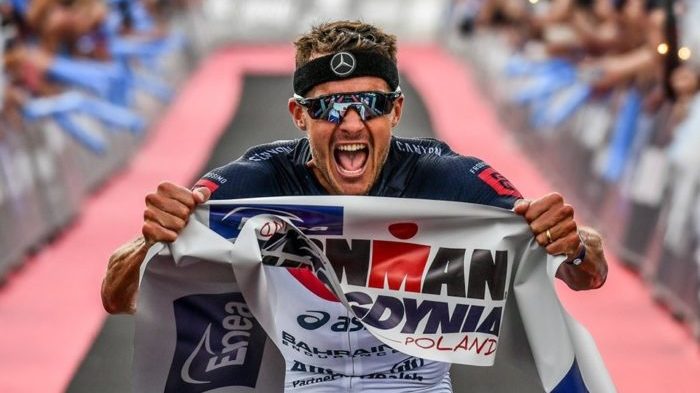 Ironman Alemán Recauda Fondos para Sanitarios que Combaten la Pandemia