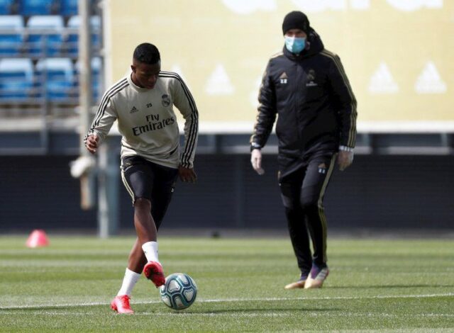 LaLiga iniciará entrenamientos con un grupo máximo de diez jugadores