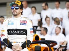 Renault reconoce que fichar a Fernando Alonso para 2021 es "una opción"