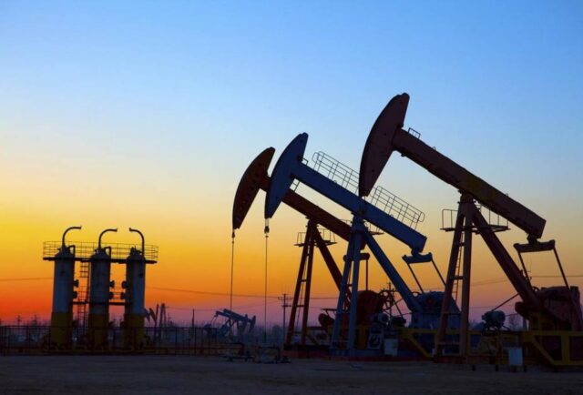 El petróleo Brent sube el 2,36 %, hasta los 36,38 dólares - El Sumario